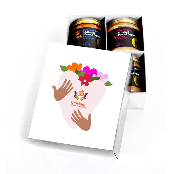 Gift Box: Savory Snack Pack